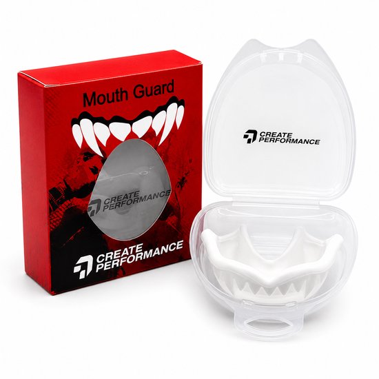 Wit bitje in bewaardoosje naast een rode verpakking met vampierengebit. Tekst: Mouth Guard. Create Performance.