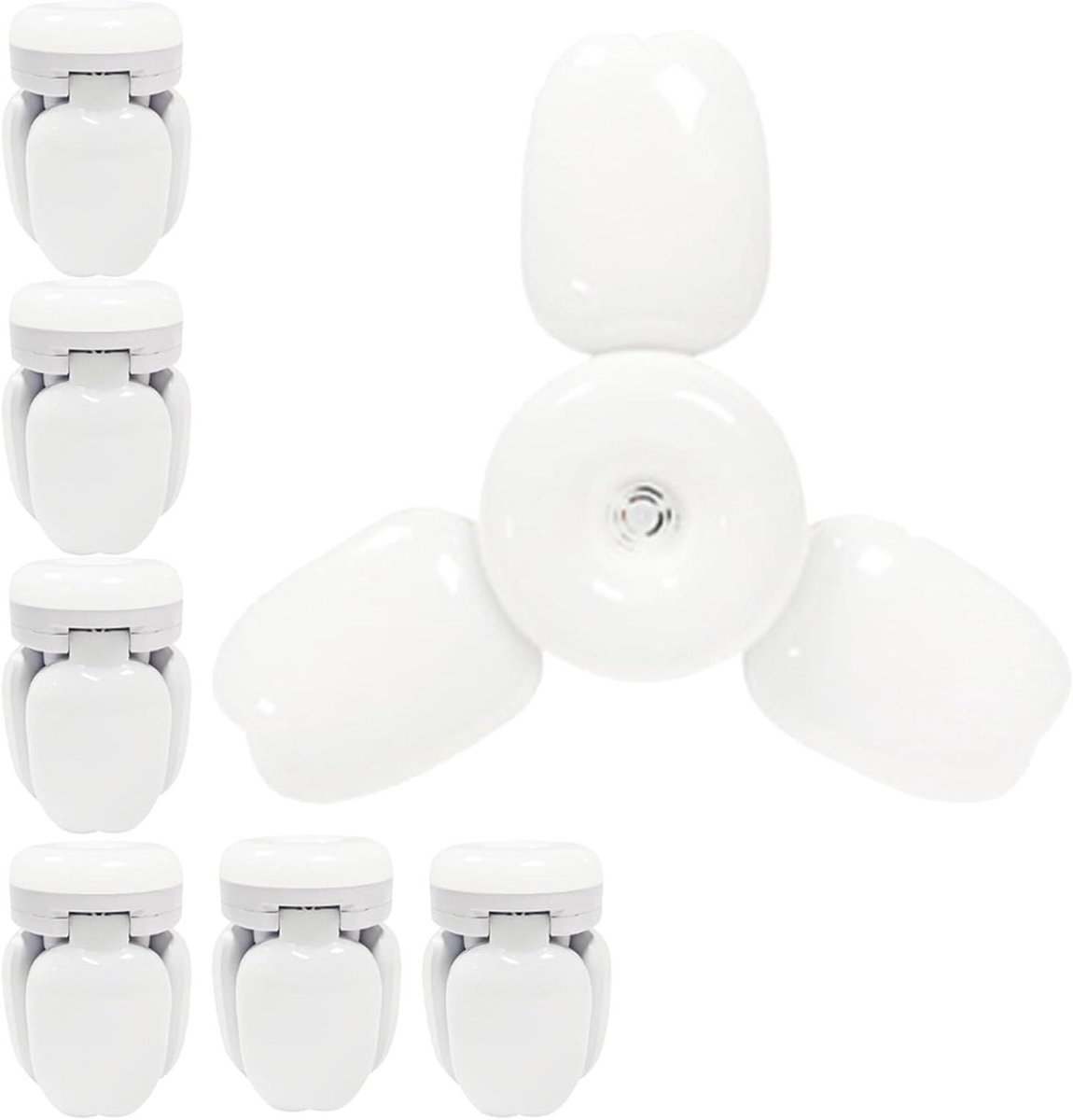 30W Garage Licht met 3+1 vervormbare panelen, 6000K Ultra Heldere LED Plafondlamp, E26/E27 Inschroefbare Winkel Verlichting voor Kelder Zolder Werkplaats Schuur Magazijn, 7 Pack