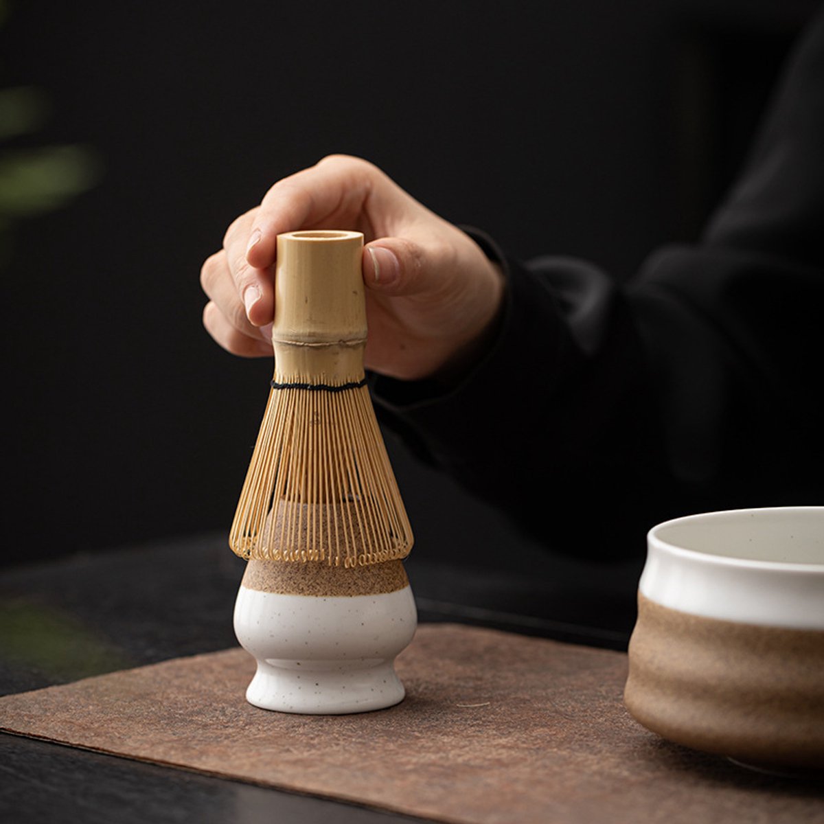 8-delige keramische matcha-gardehouders, huishoudelijk opbergrek voor theeceremonie，6cm*7cm，Keramische theegarde in de vorm van een hoed