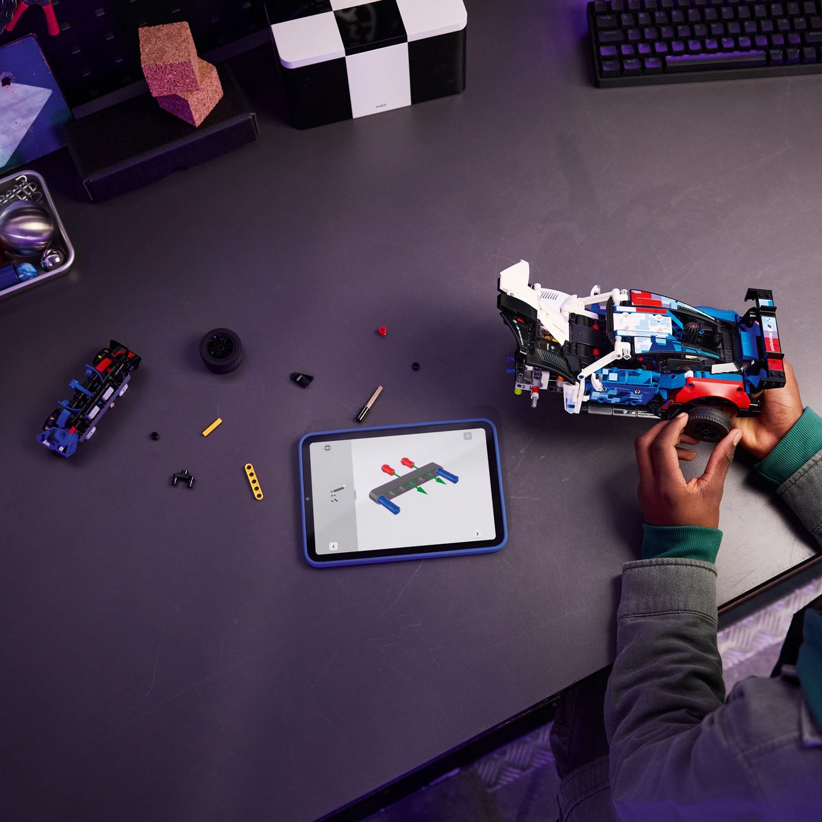 LEGO Technic - BMW M4 GT3 EVO Racewagen Speelgoed voor Kinderen vanaf 11 Jaar - 42226 — afbeelding 6