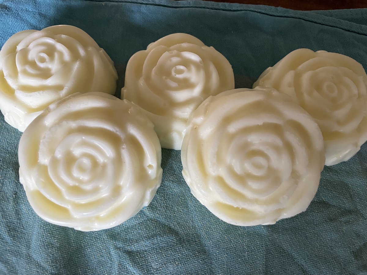 Conditioner Bar Cantaloupe 75 gr. Zeer zuinig in gebruik Puur Natuur!! van OmAnne Prijs inclusief verzending!!