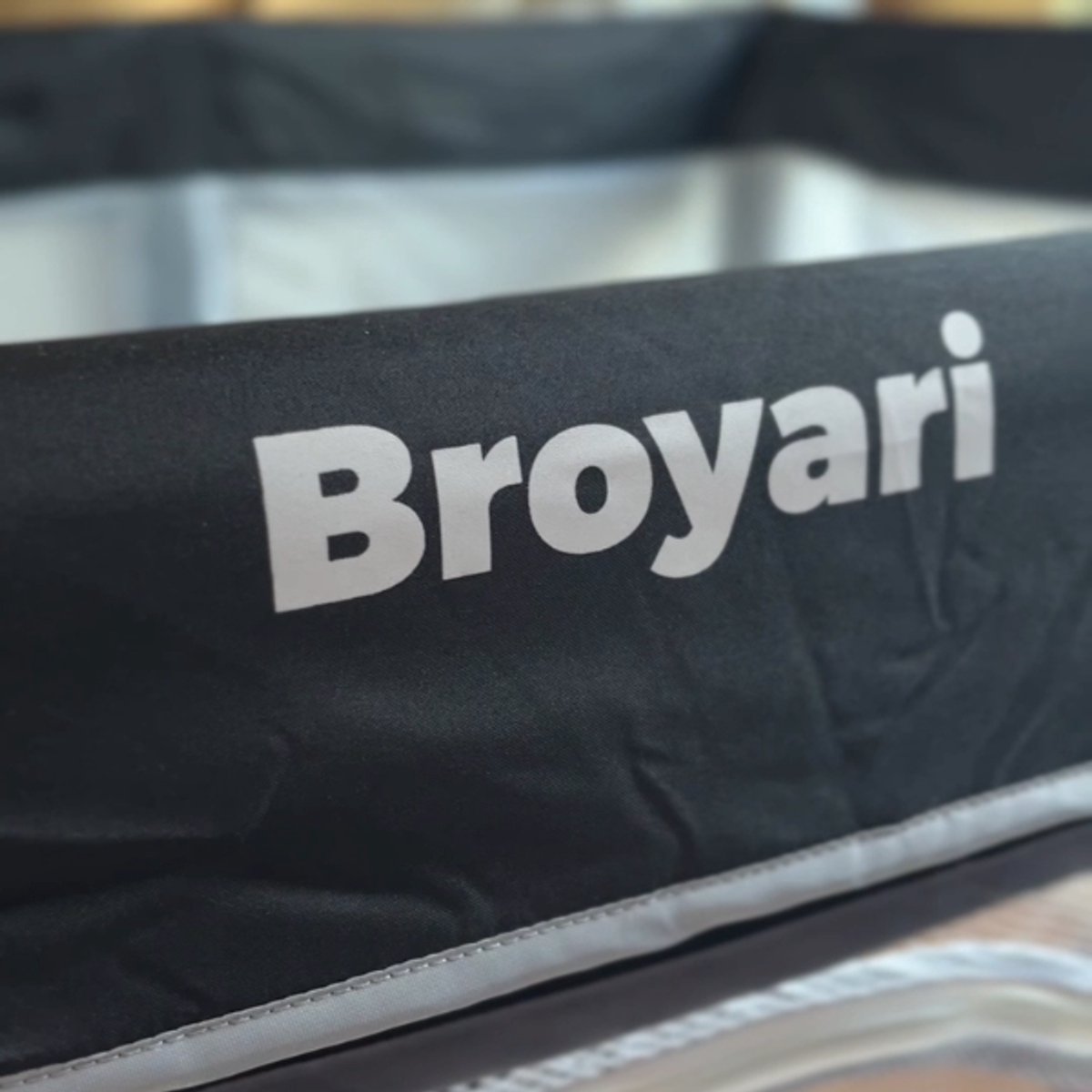 Broyari® Grondbox Baby – Binnen 2 Seconden Inklapbaar – Inclusief Speelmat & 50 Speelballen – Opvouwbare Baby Speelbox – Kinderbox – Playpen – 120x180 cm – Zwart – foto 8