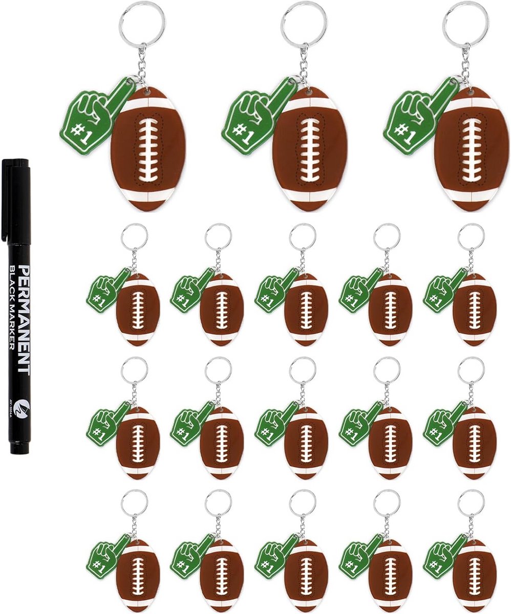 Voetbal Sleutelhangers - Sport Sleutelhangers - Feestdecoratie - Met Marker - 18 Stuks - Groen Bruin