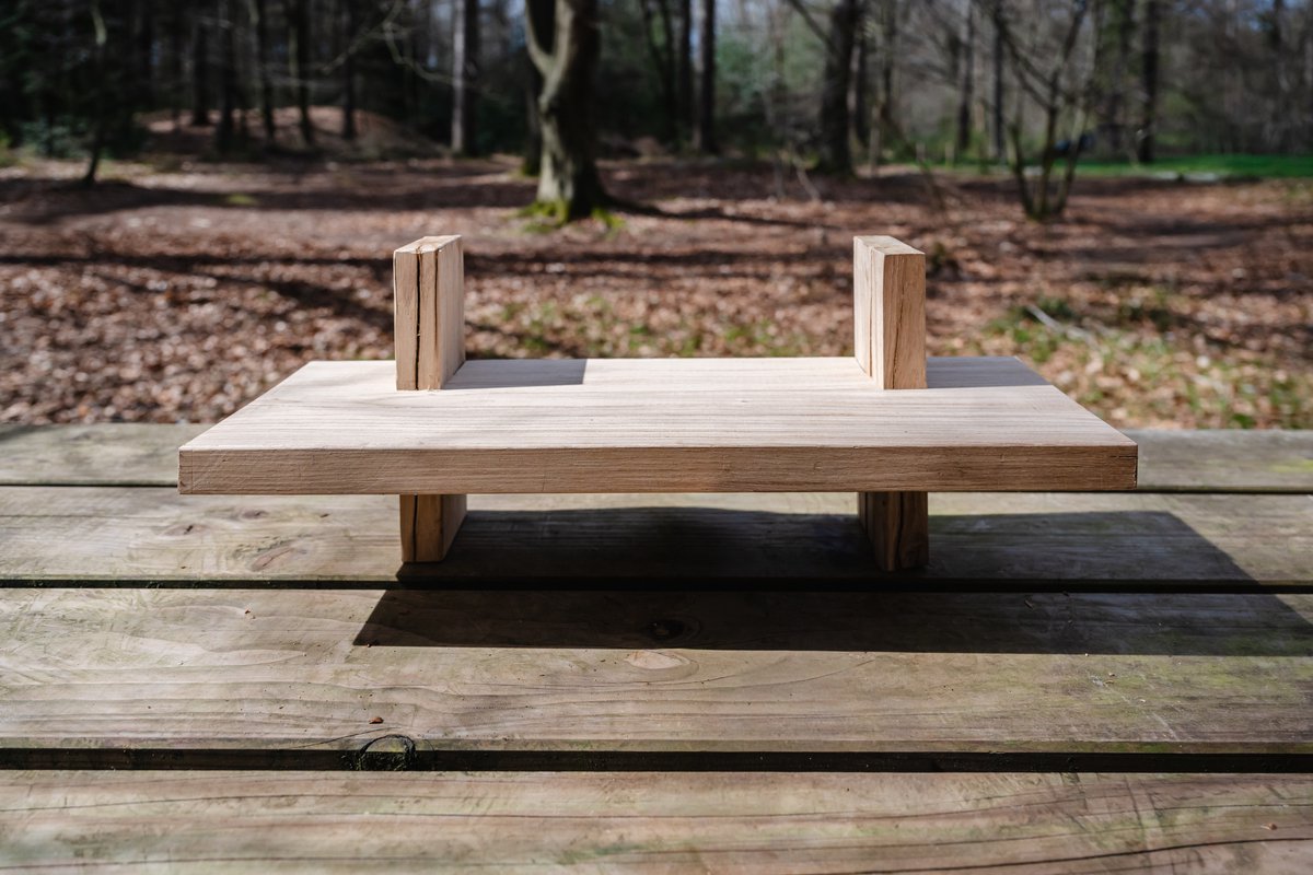Eiken wandplank met massief eikenhouten dragers
