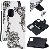 iPhone 11 Pro Max (6,5 inch) - hoes, cover, case - TPU - LU leder - Zwarte bloemen