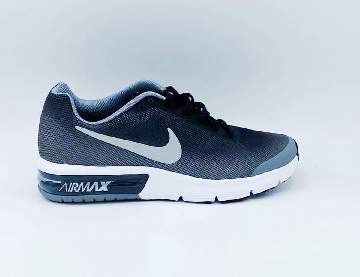 nike junior air max sequent 2