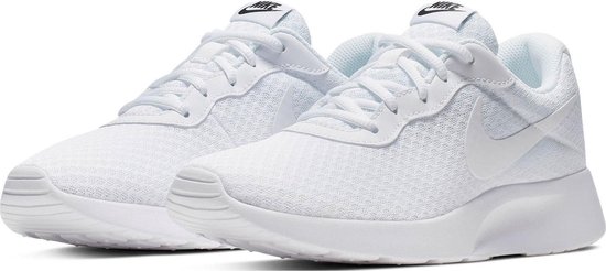 Nike Sneakers - Maat 39 - Vrouwen - wit | bol.com
