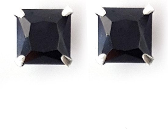 Zilveren oorknoppen met 7 mm grote zwarte zirkonia steen vierkant