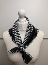Neksjaal Constance gestreept motief zwart wit halssjaal korte vierkante sjaal 70*70