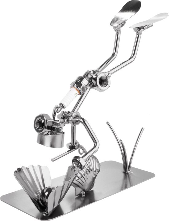 BRUBAKER Schroef Man Duiker met Schelp - Handgemaakte IJzer Figuur Metalen Man Parel Duiker - Metalen Figuur Cadeau-Idee voor Duikers