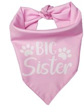 Honden bandana Big Sister roze met witte tekst en honden pootjes - hond - bandana - babyshower - genderreveal - huisdier - geboorte