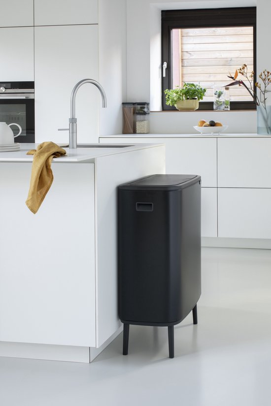 Brabantia Bo Touch Bin poubelle 3 x 11 litres avec 3 seaux intérieurs synthétiques - Mineral Concrete Grey