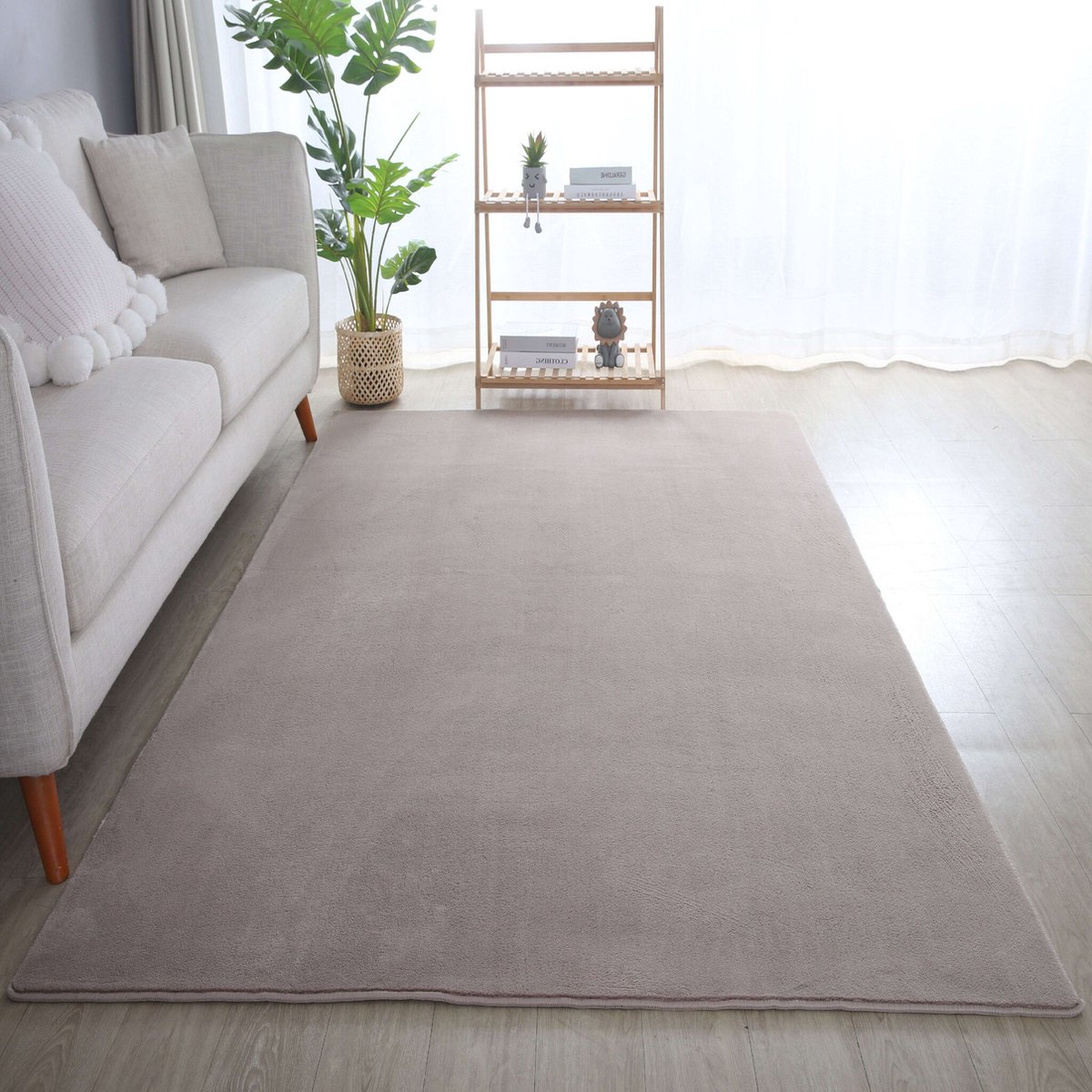 Flycarpets Alberta Laagpolig Fluffy Vloerkleed - Beige - 160x230 cm