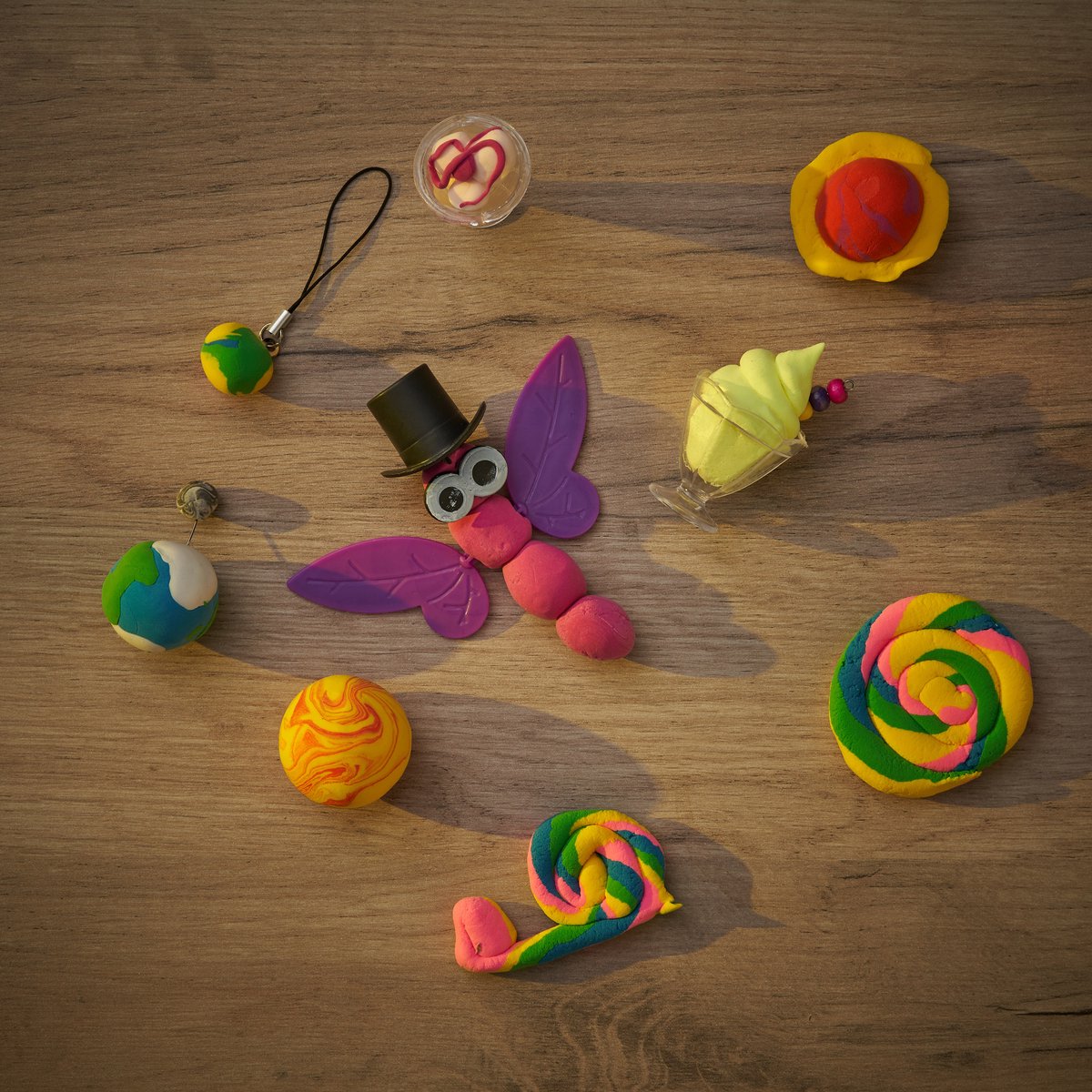 The Twiddlers – Klei Knutselpakket – 40 Kleuren Luchtdrogende Klei + Gereedschap, Opbergdoos & Accessoires – Voor Kinderen — afbeelding 2