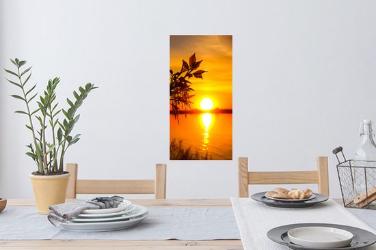 Muurstickers - Sticker Folie - Zonsondergang - Water - Planten - Oranje - 20x40 cm - Plakfolie - Muurstickers Kinderkamer - Zelfklevend Behang - Zelfklevend behangpapier - Stickerfolie