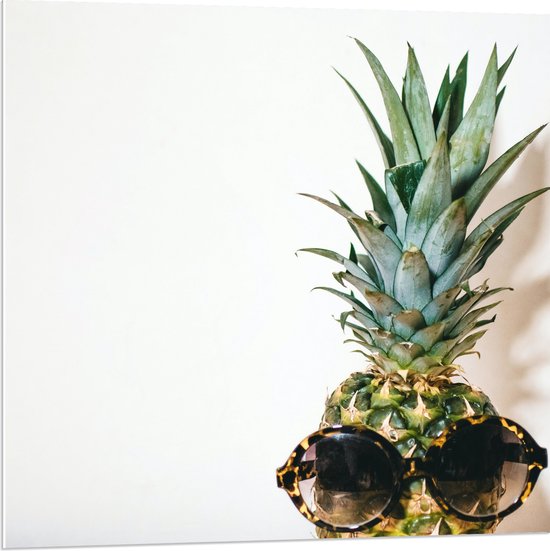 PVC Schuimplaat- Ananas met Zonnebril op - 80x80 cm Foto op PVC Schuimplaat