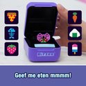 Paarse Bitzee-doos met een hartje met kattengezichtjes en 6 pixel-icoontjes: pizza, visgraat, aardbei, wortel, onigiri en ijsje.
