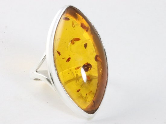 Langwerpige hoogglans zilveren ring met amber - maat 18