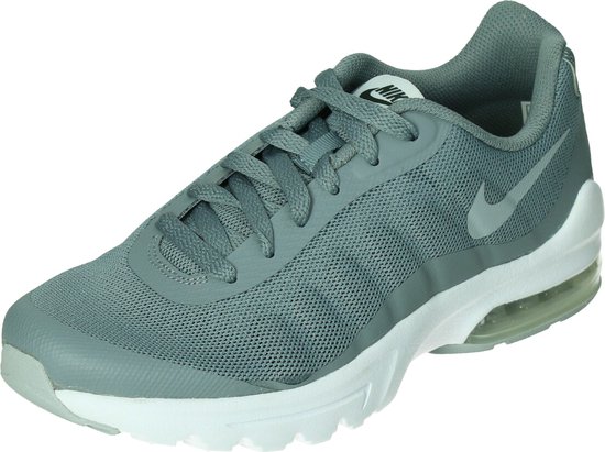 Nike air max invigor (gs) in de kleur grijs.