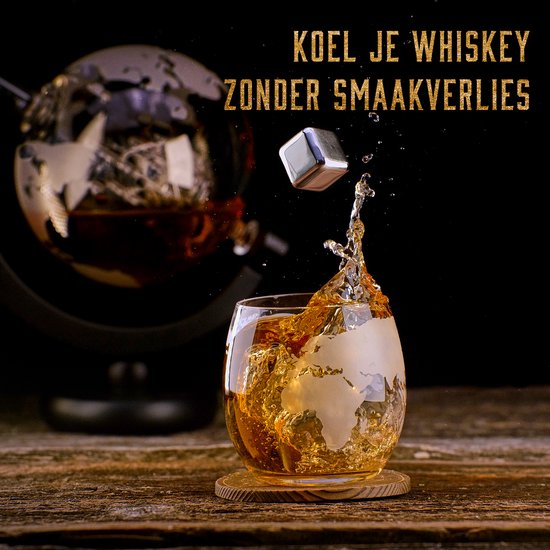 Whisiskey Whiskey Karaf - Wereldbol - Luxe Whisky Karaf Set - 0,9 L - Decanteer karaf - Whiskey Set - Incl. 4 RVS Whiskey Stones, 2 Whiskey Glazen & Extra Accessoires