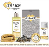 Geschenkset "Geslaagd" - 4 producten - 450 gram | Giftset - Cadeau vrouw - Luxe Cadeaubox - Geschenk - Pakket - Gift set - Voor haar - Meisje - Examen