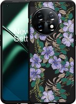 Cazy Hoesje Zwart geschikt voor OnePlus 11 Purple Flowers