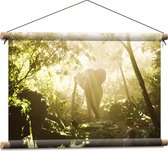 Textielposter - Olifant Lopend door de Zonnestralen in het Bos - 60x40 cm Foto op Textiel