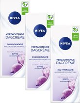 NIVEA Essentials Sensitive Dagcrème - Gevoelige huid - SPF 15 - Parfumvrij en pH-neutraal - Met zouthoutextract en druivenpitolie - 3 x 50 ml