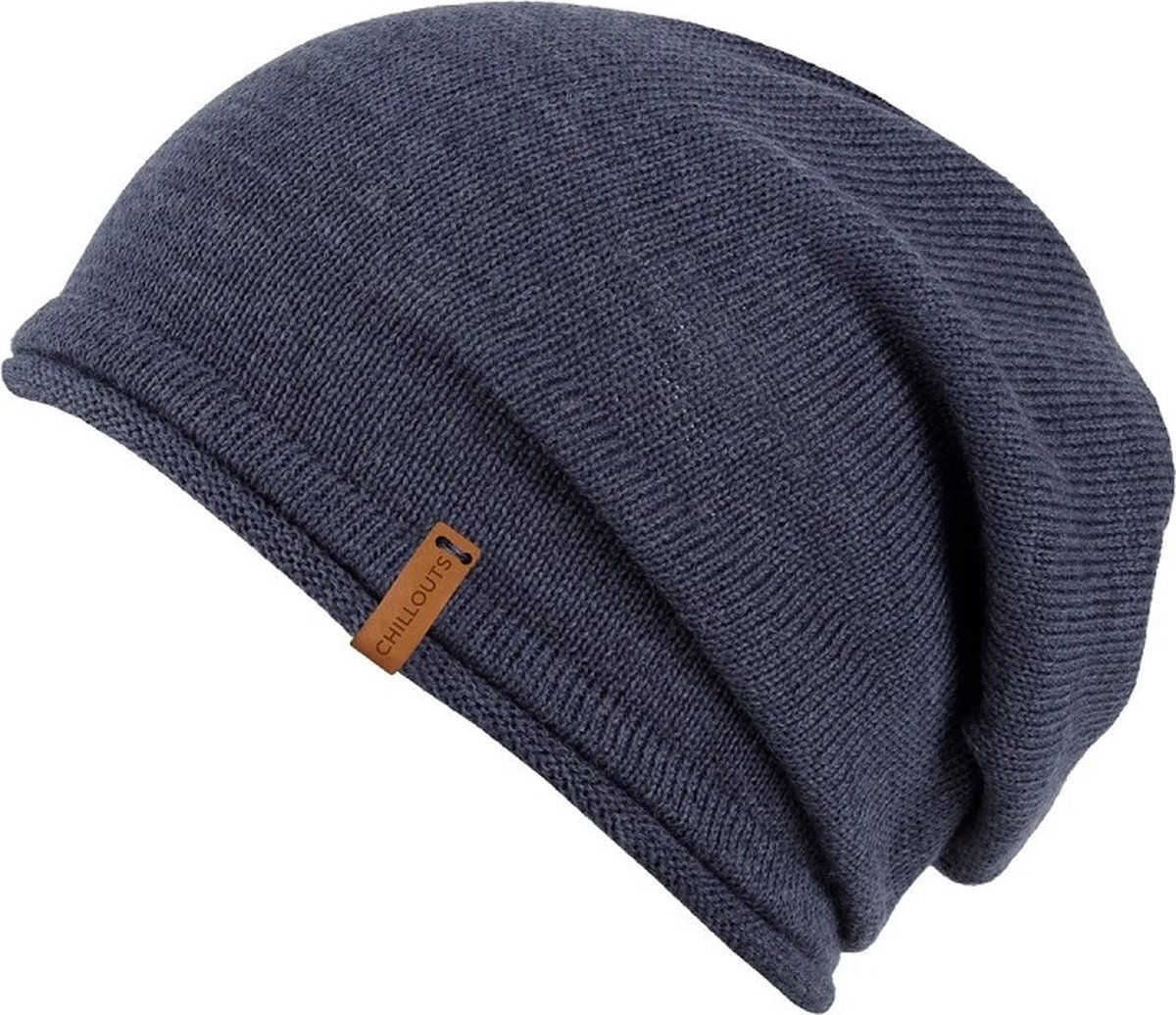 Chillouts beanie muts Leicester met logo blue in one size