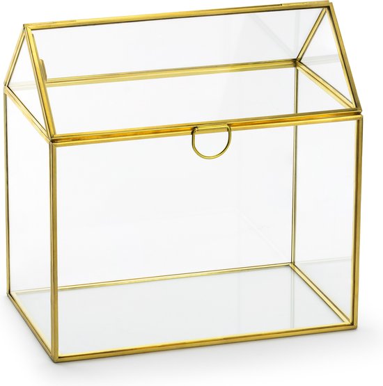 Gouden, huisvormige glazen terrarium met een deksel en gouden handgreep.