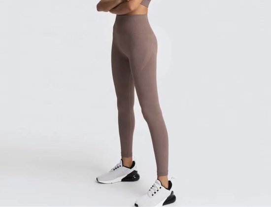 SOFT GYM LEGGING - Taille M - Marron - Leggings de Fitness - outfit de Fitness - outfit de gym - Leggings de sport - outfit de Sport - Leggings de Yoga