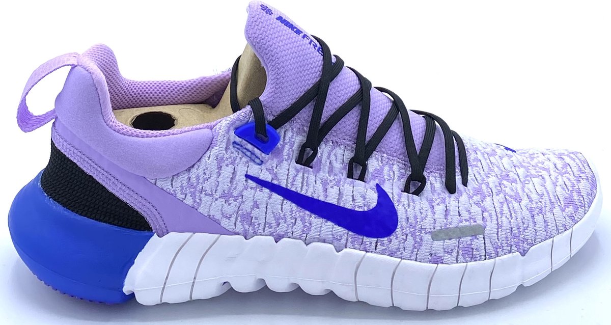 purple nike free