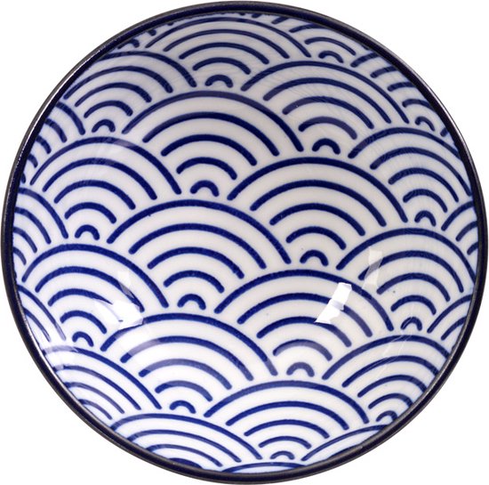 Wit schaaltje met blauwe golfdecoratie en zwarte rand.