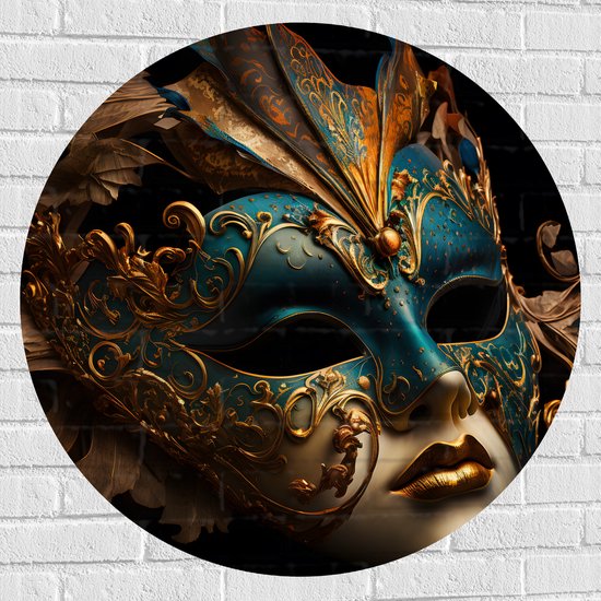 Muursticker Cirkel - Venetiaanse carnavals Masker met Blauwe en Gouden Details tegen Zwarte Achtergrond - 90x90 cm Foto op Muursticker