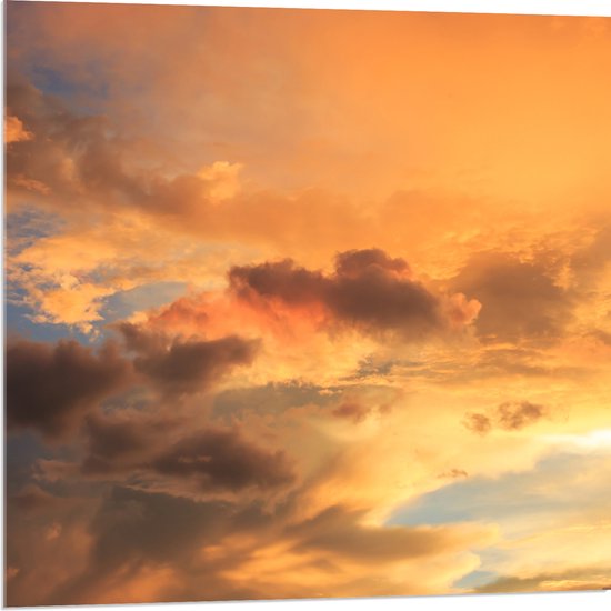 Acrylglas - Zachtoranje Gloed over de Wolken in de Lucht - 80x80 cm Foto op Acrylglas (Wanddecoratie op Acrylaat)