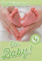 Gefeliciteerd! Een baby! Een schattige kaart met babyhanden en voeten. Een leuke kaart om zo te geven of om bij een cadeau te voegen. Een dubbele wenskaart inclusief envelop en in folie verpakt.