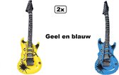 2x Opblaasbaar gitaar 90cm geel en blauw - muziek gitaren fun festival thema feest band pop