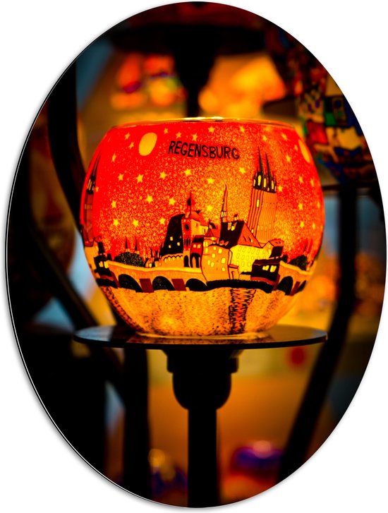 Dibond Ovaal - Lichtgevende Lampion met de Stad Regensburg in Duitsland - 60x80 cm Foto op Ovaal (Met Ophangsysteem)