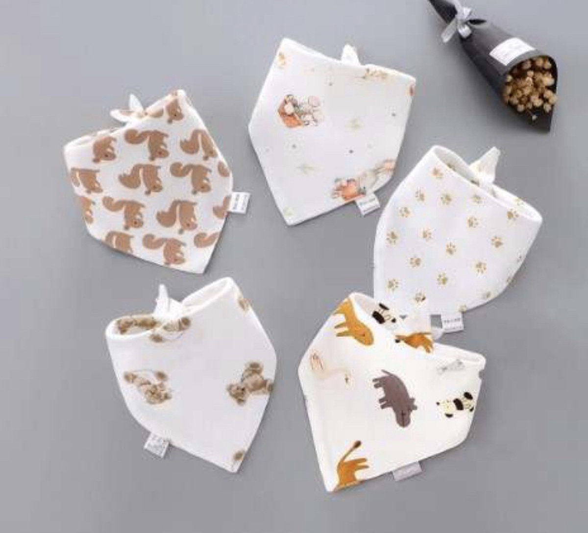 Goedkoopste IL BAMBINI - set van 5 bandana slabbetjes voor baby - beige en bruin