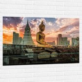 Muursticker - Gouden Boeddha voor Wat Paknam Phasi Charoen in Bangkok, Thailand - 120x80 cm Foto op Muursticker