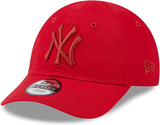 New York Yankees League Essential Toddler Red 9FORTY Adjustable Cap