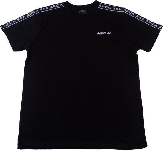 Zwarte T-shirt met witte AFCA XXX band op de schouders en AFCA logo op de borst.