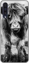 Geschikt voor Samsung Galaxy A50 hoesje - Schotse Hooglander - Berg - Zwart - Wit - Siliconen Telefoonhoesje