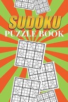 Sudoku Puzzle Book: Best sudoku puzzle to spend time being a sudoku master. Best gift idea for your mom and dad.