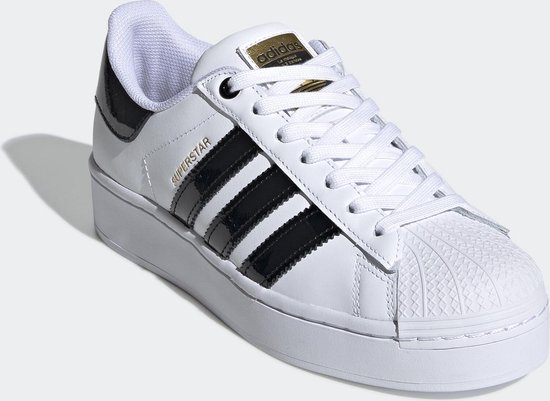 adidas Superstar Bold W Dames Sneakers - Ftwr White/Core Black/Gold Met. -  Maat 42 | bol.com