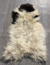 IJslandse schapenvacht met lange wol, heerlijk ruig schapenvel nr. 14048