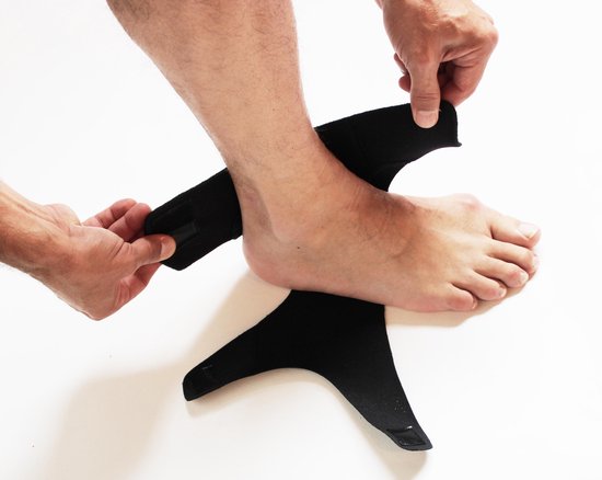 All4fysio Enkelbrace | Enkelbandage | Voet brace | Enkelsteun | Sport Enkel Brace | Makkelijk verstelbaar - Universeel in Zwart