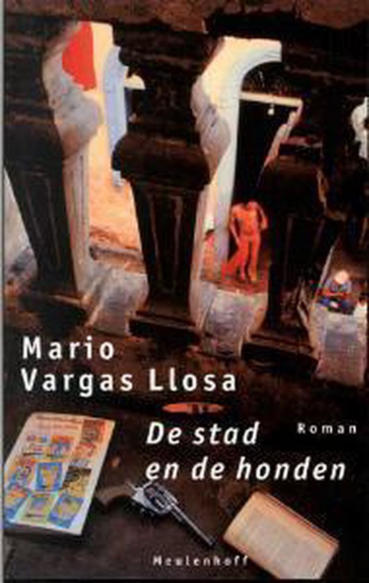 Boekomslag van De stad en de honden door Mario Vargas Llosa, met afbeeldingen van een man, een geweer en een boek.