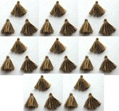 24 Thread Tassels - Bruin - 3cm - Leuke decoratieve sierkwastjes