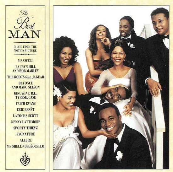 De cast van de film 'The Best Man' lacht, gekleed in smoking en trouwjurk. De tekst 'The Best Man Music From The Motion Picture' staat links.